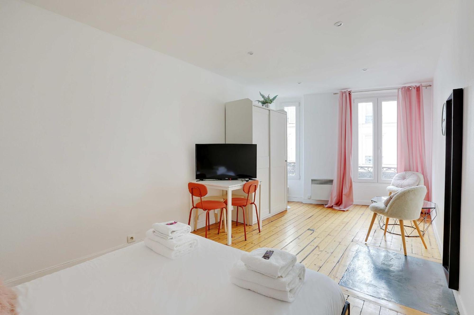 Appartement Charming - 1bd-4p - Batignolles Parijs